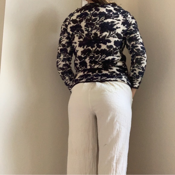 Luxury Tory Burch sweater top - Picture 2 of 4